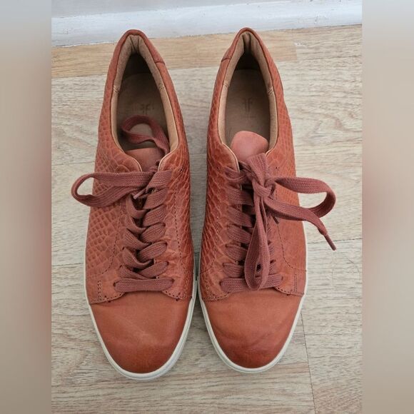 Frye Ivy Snake Embossed Leather Sneakers Size 9 - Picture 9 of 9